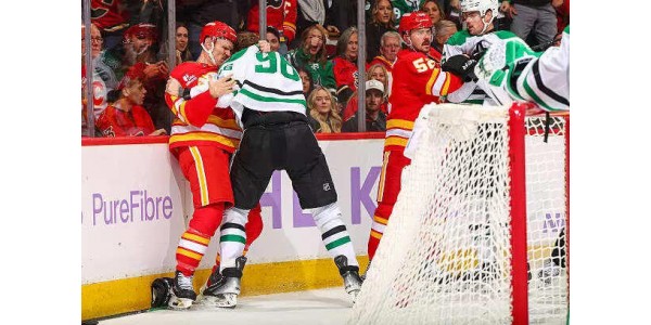 Mikko Rantanen suspendu pour la première fois de sa carrière en nhl